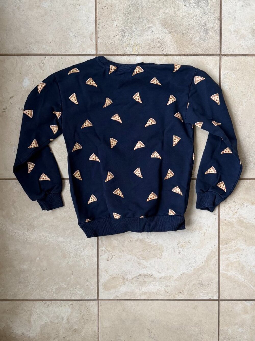 Miles the Label Pizza Print Sweatshirt | Size 5Y | Organic Cotton - Picture 2 of 4